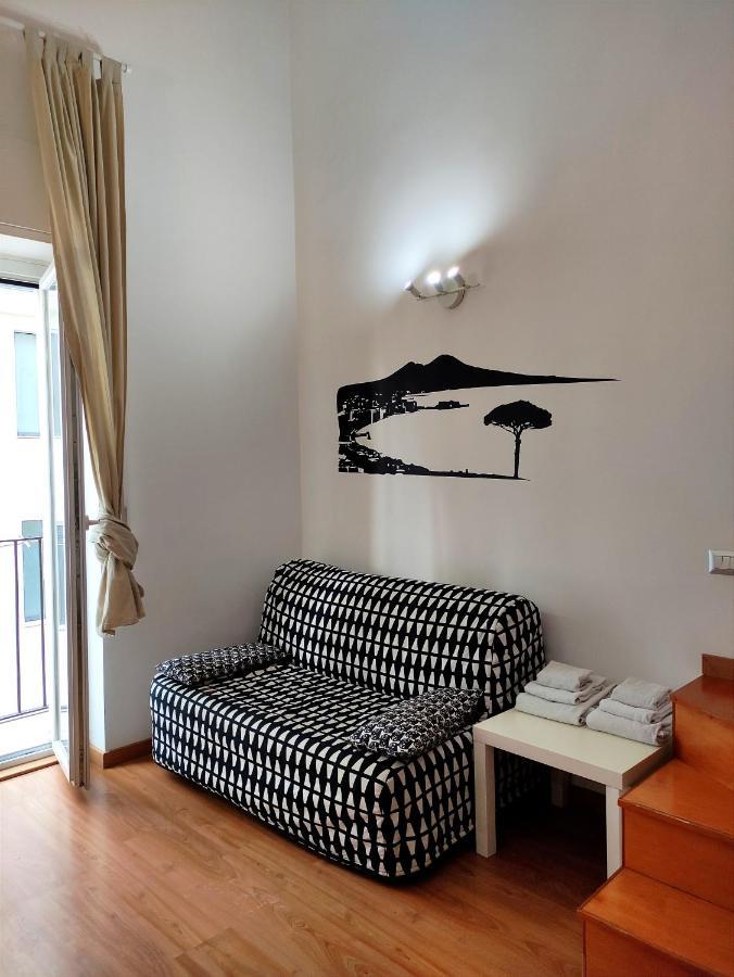 Ale & Tizy House Bed and Breakfast Neapel Exteriör bild